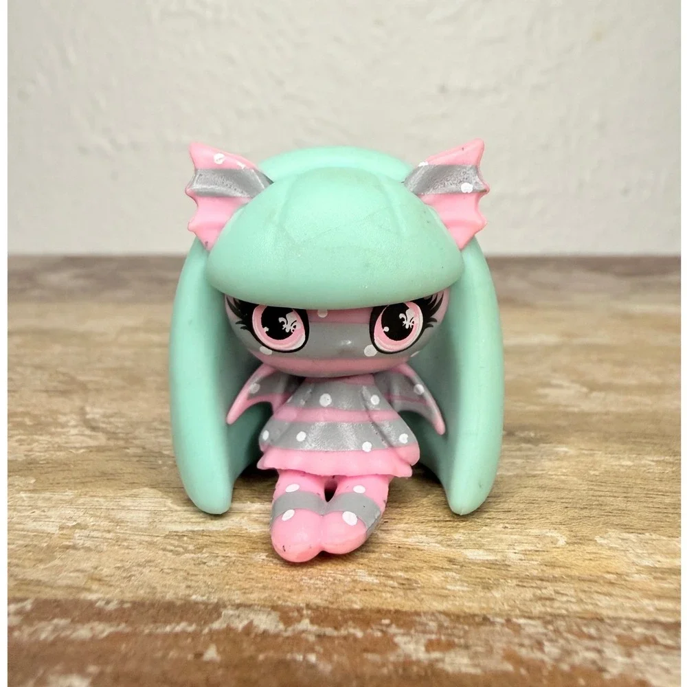 Monster High Minis Season 1 Pattern Ghouls Rochelle Goyle figure 2016